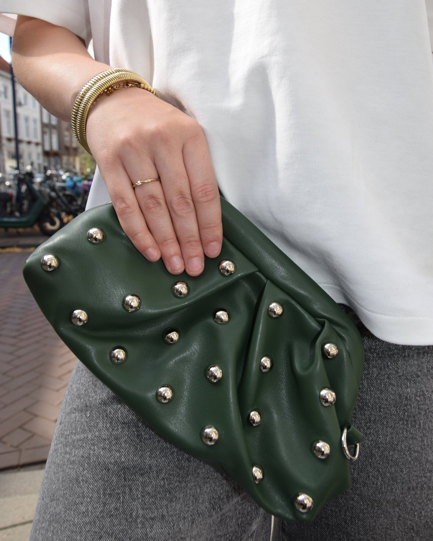 Tas groen met studs
